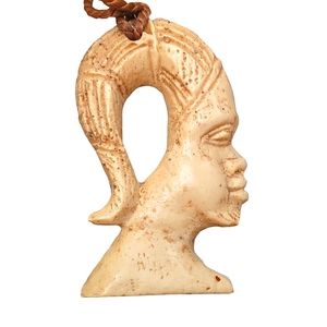 Vintage 1930s Bone carved necklace Pendant